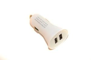 Автомобильная USB зарядка 2.1А цветные (фото на сайте)